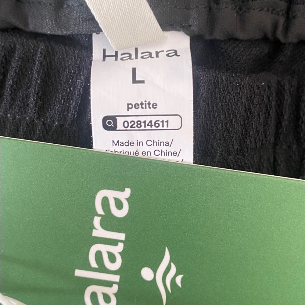LARGE. (PETITE).   HALARA WIDE LEG CASUAL LINEN FEEL DRAWSTRING PANTS - Picture 9 of 9